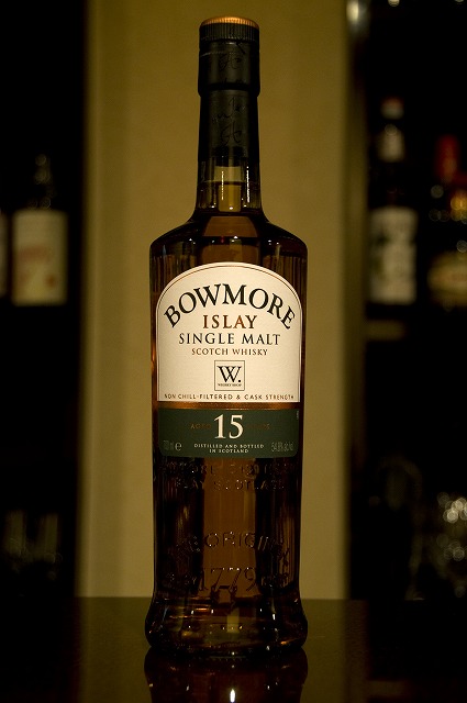 bowmore15y.jpg